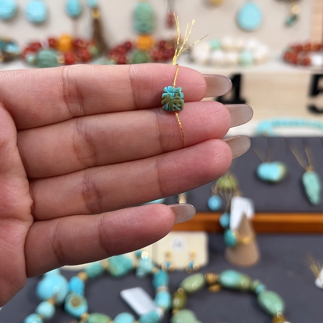 绿松石未镶嵌把件立体福字配饰