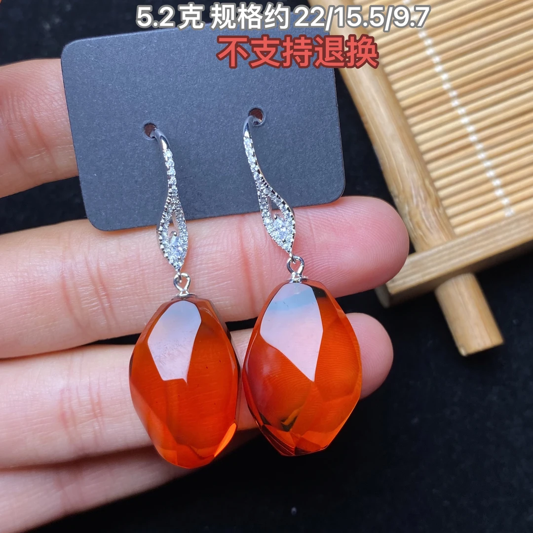 【小伊琥珀】血珀耳环/耳钩「不退换」