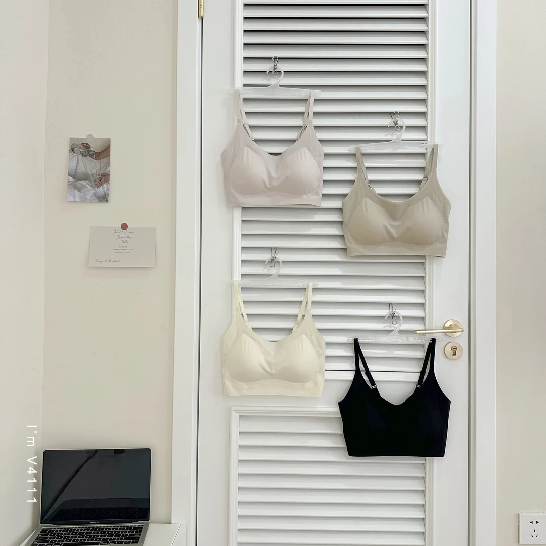 2隐形无痕冰感面膜果冻条内衣V4111