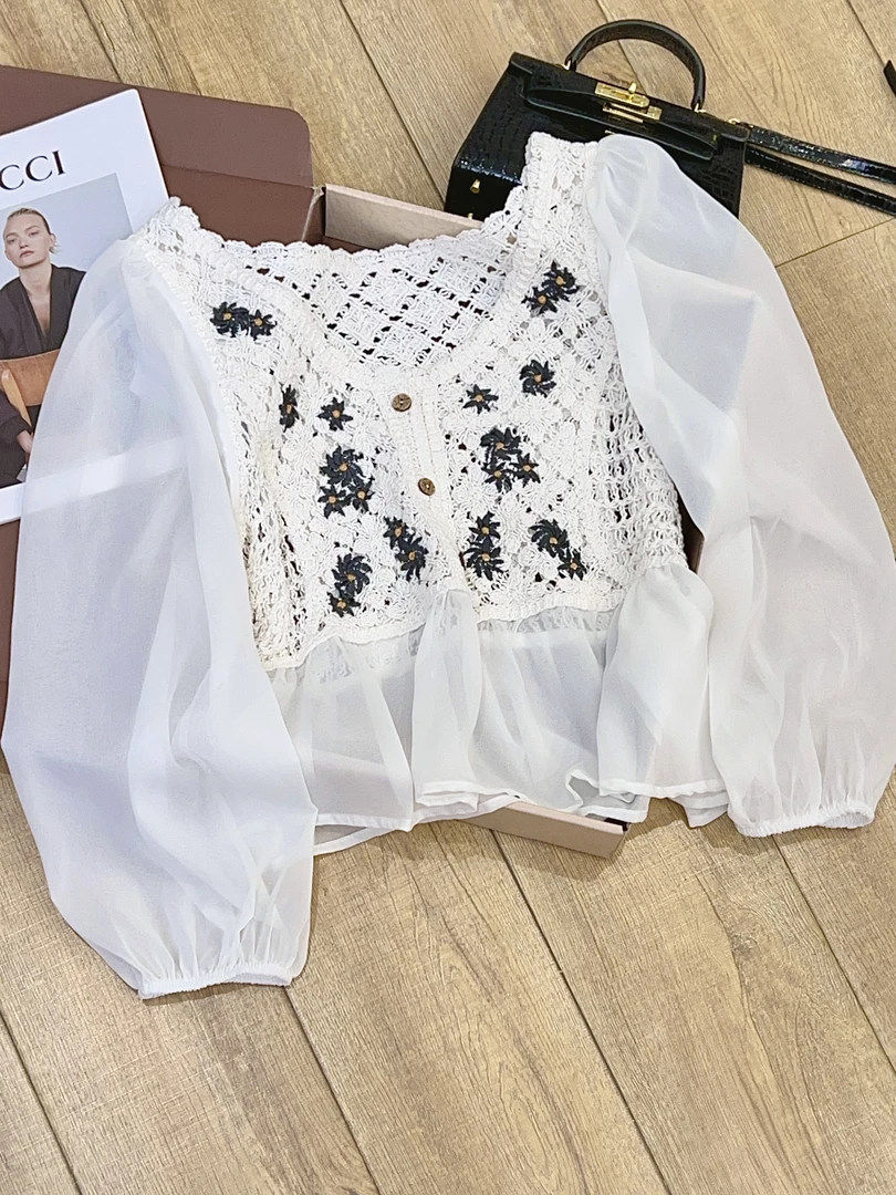 琳心丨夏季新款复古气质百搭刺绣小雏菊镂空荷叶边衬衫 AL0833