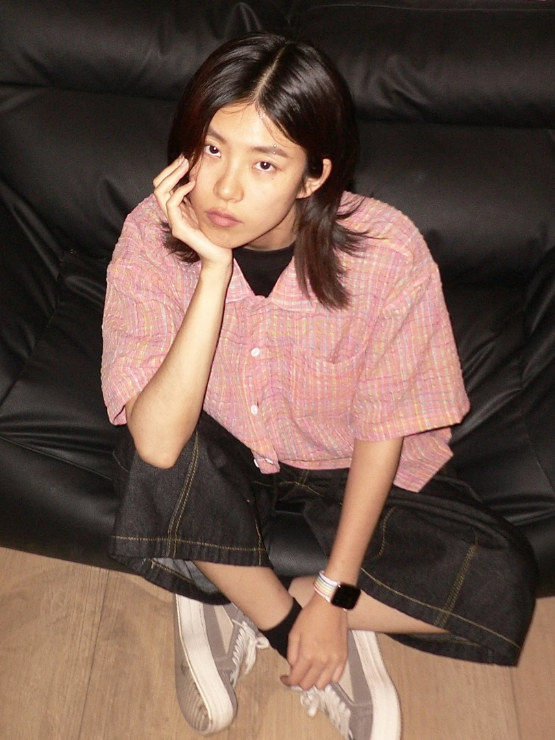 多巴胺泡泡纱格子短袖衬衫男女2025夏季宽松百搭情侣格纹衬衣