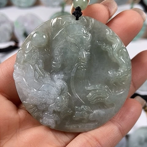翡翠颈饰未镶嵌关二爷福利
