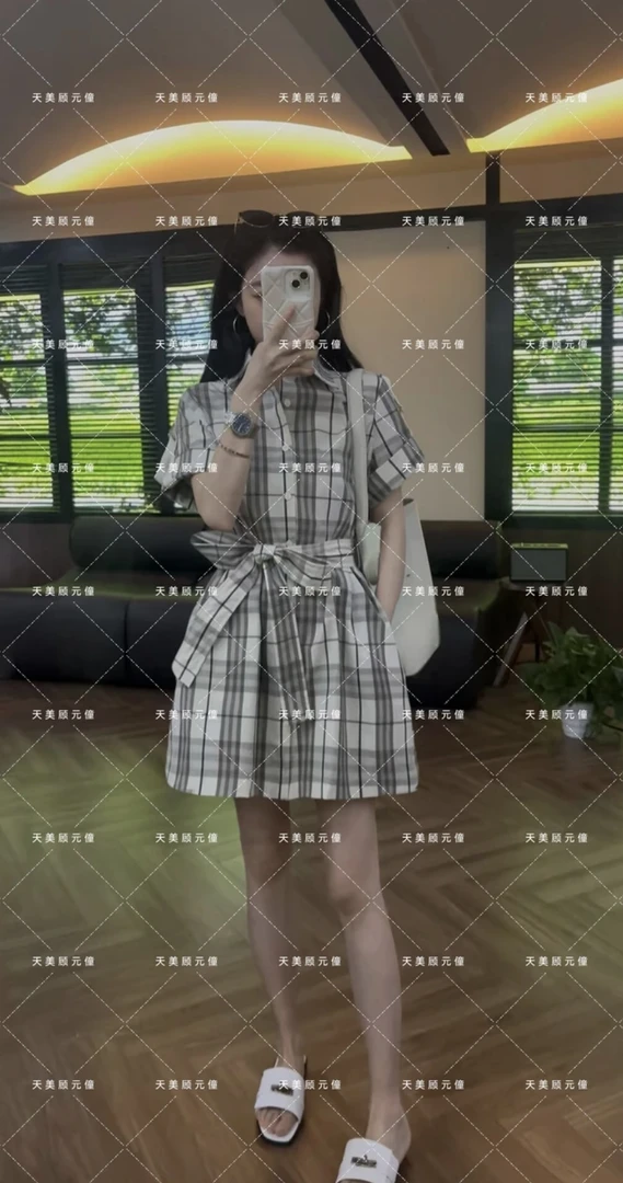 Honey Slurp[小老板]25092高级感格纹衬衫式连衣裙