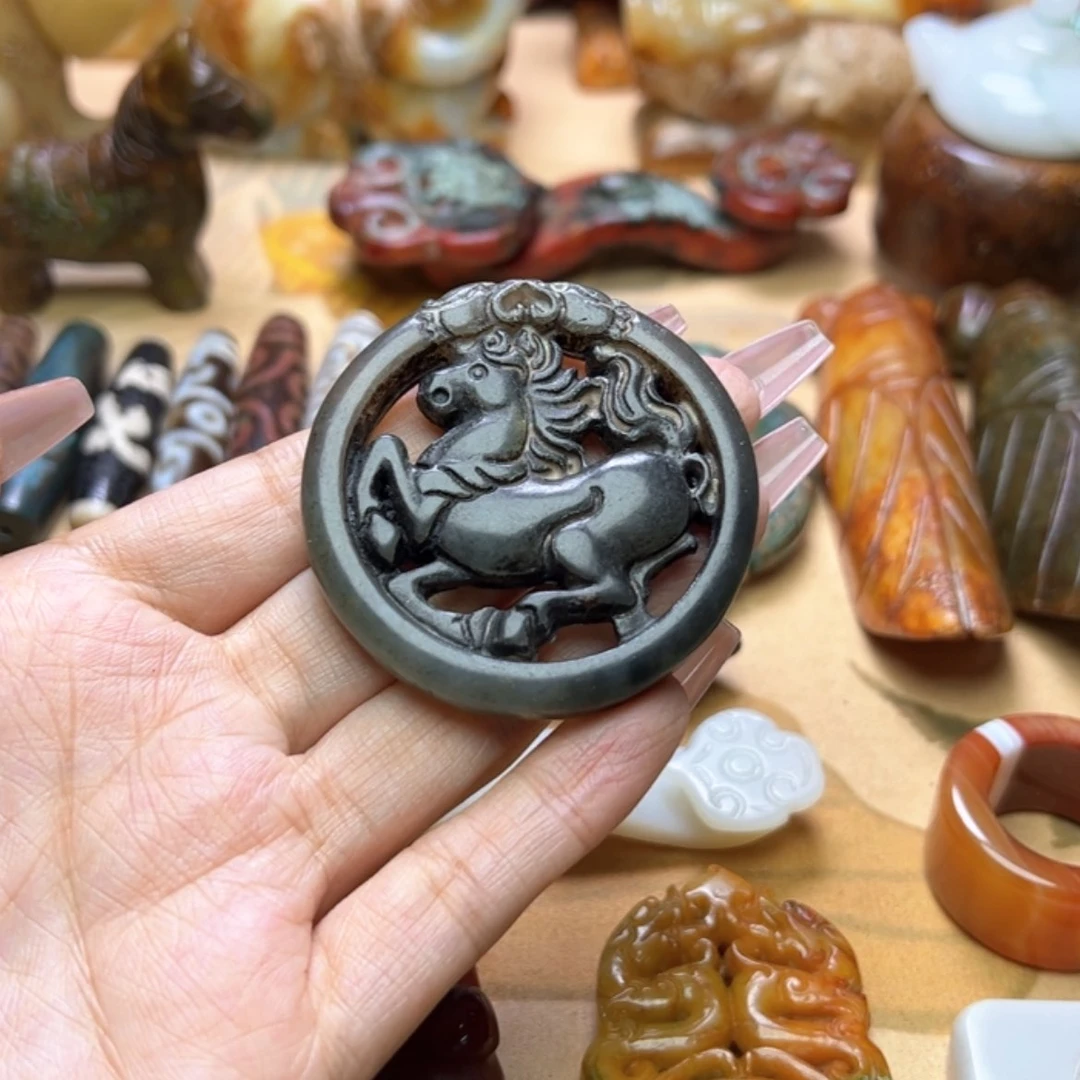 【闪购商品】蛇纹石玉颈饰未镶嵌