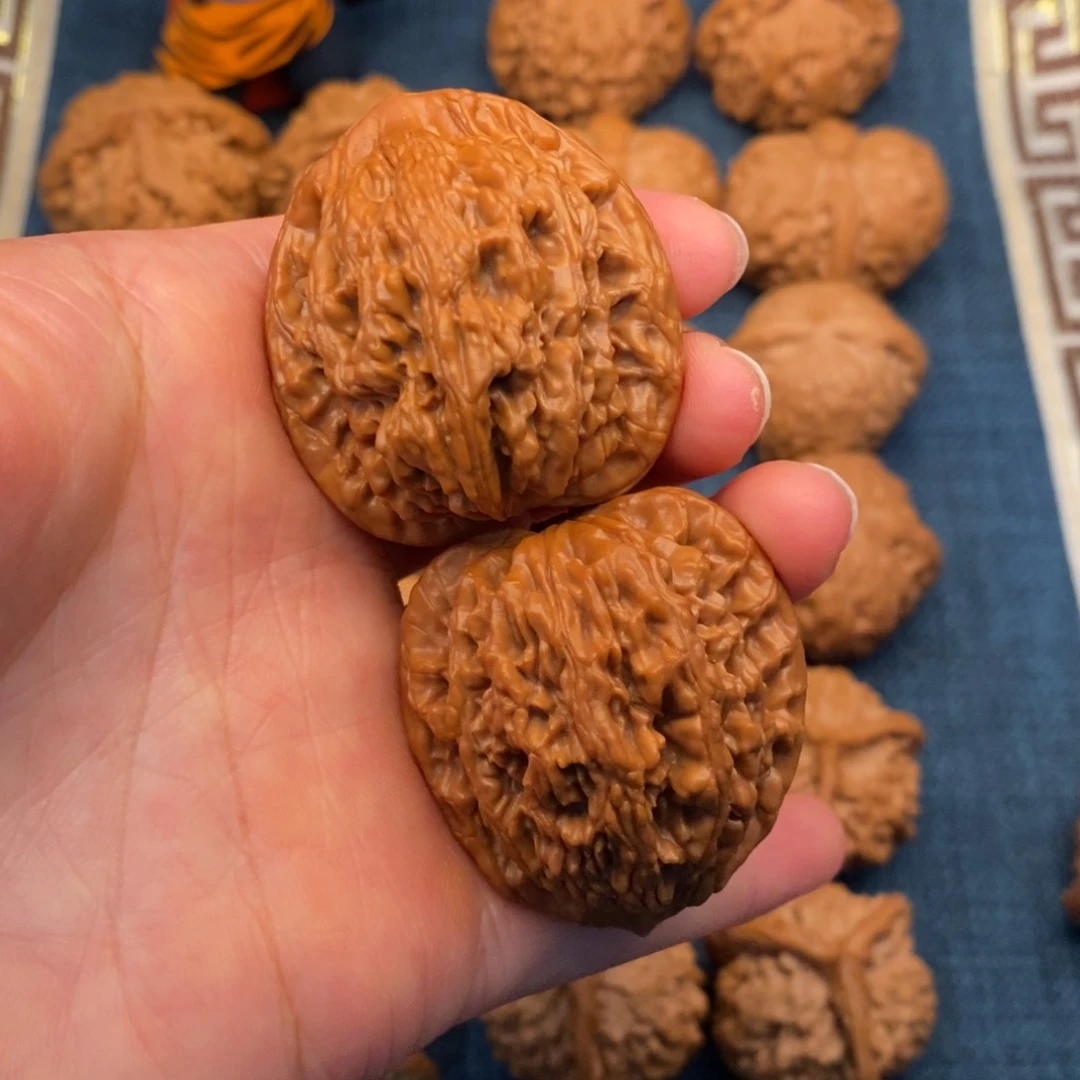 文玩核桃把件38全品精品虎头