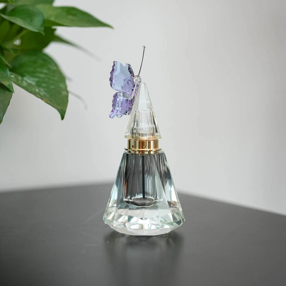 【奇居亭】蝴蝶水晶合金香薰摆件