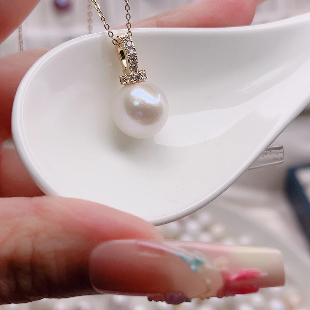 淡水珍珠未镶嵌吊坠(赠链)