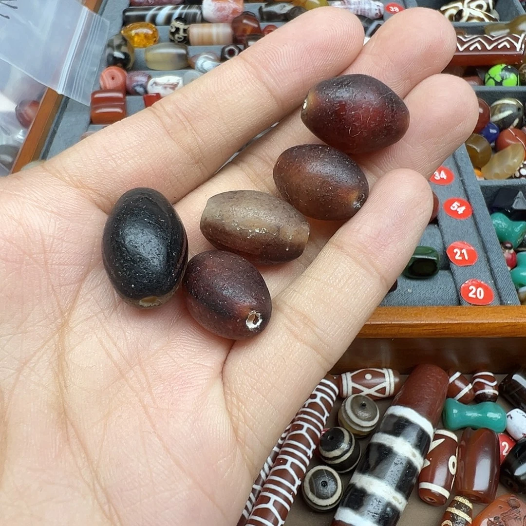 玛瑙/玉髓未镶嵌珠宝半成品