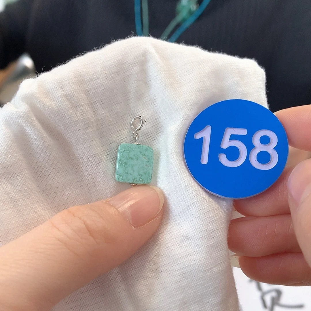 南红玛瑙珠宝奇石未镶嵌