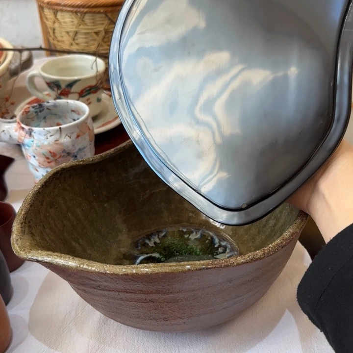 瓷片盖子有磕碰 亮亮亮亮亮亮亮亮亮亮