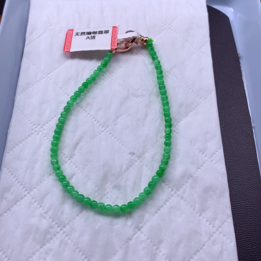 翡翠未镶嵌颈饰手串