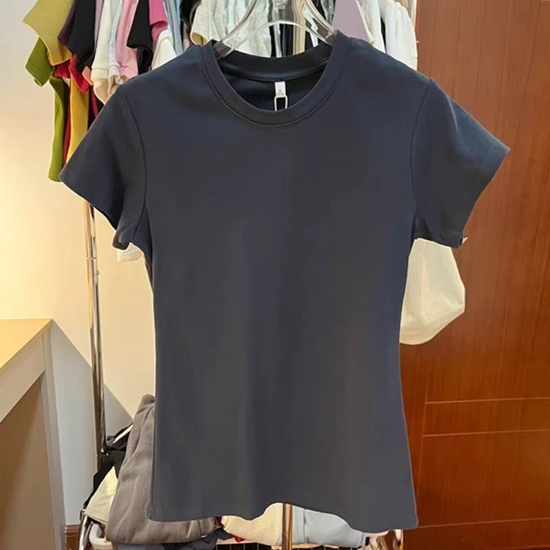 小薇夏季时尚辣妹女装