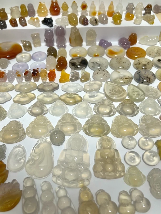 直播间选款链接天然玛瑙吊坠多样性发货拍一发一