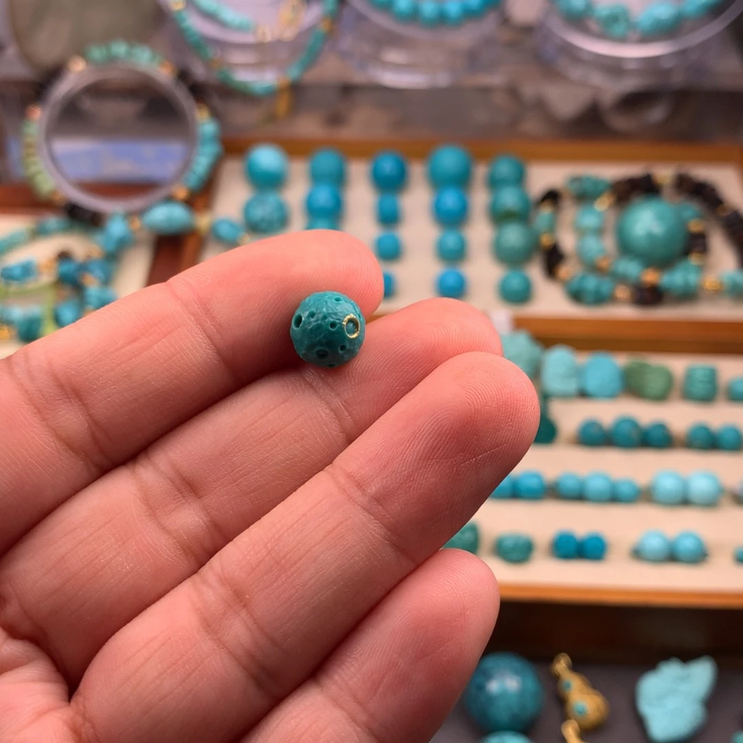 未镶嵌绿松石珠宝奇石