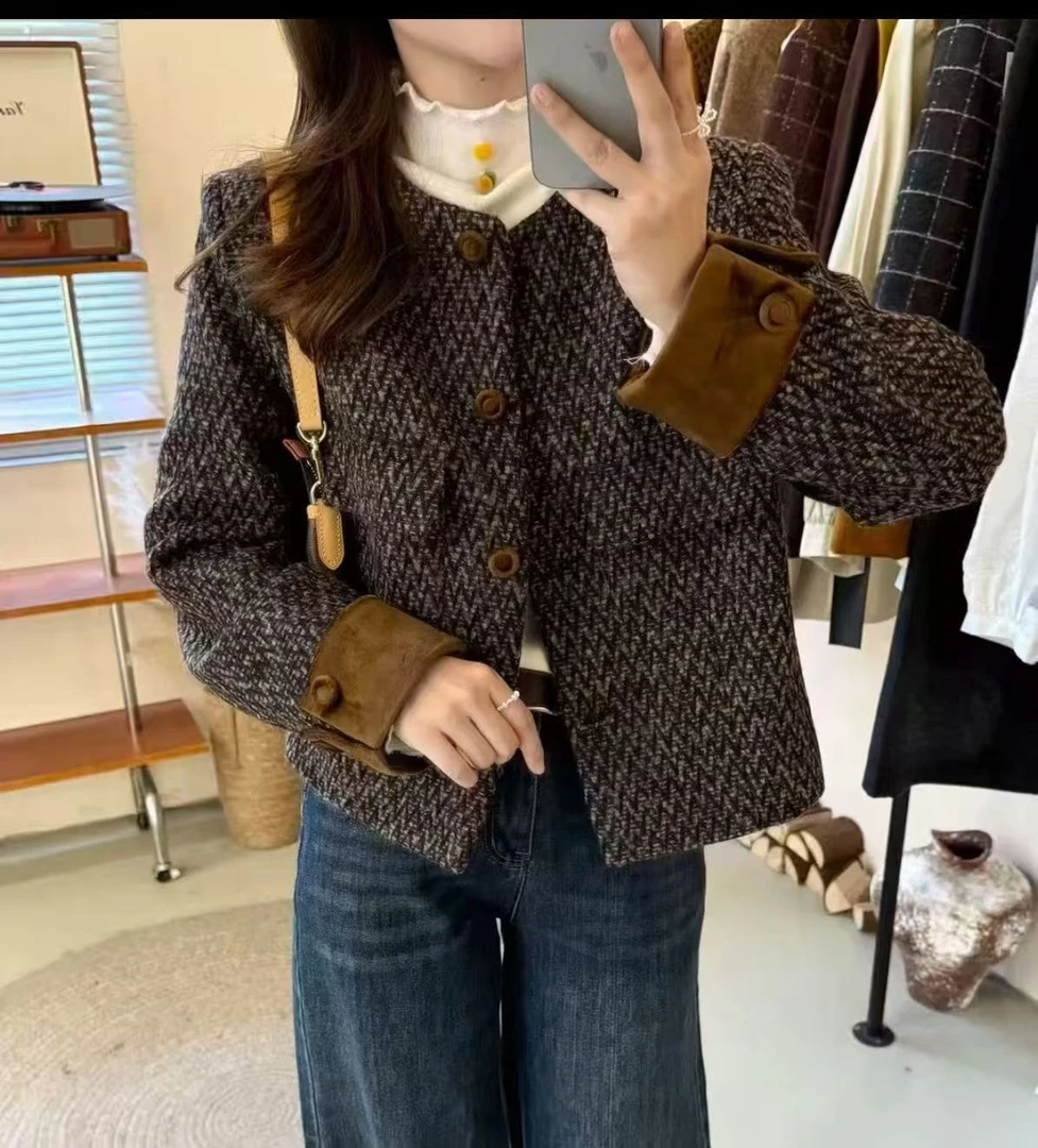 2509冬季新款小香风短外套时尚百搭撞色小外套长度55