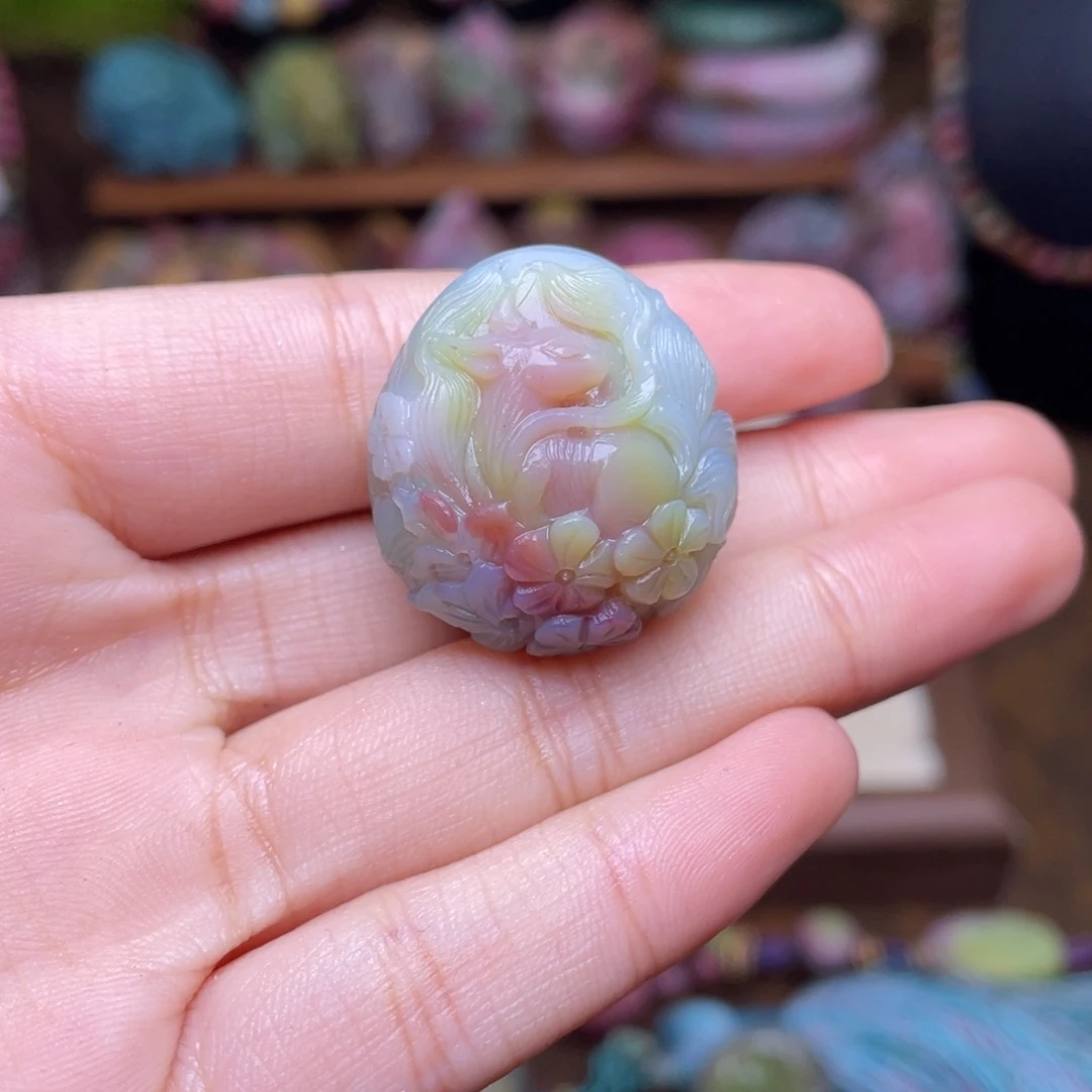 玛瑙/玉髓珠宝半成品未镶嵌涛**旧盐源玛瑙炫彩九尾