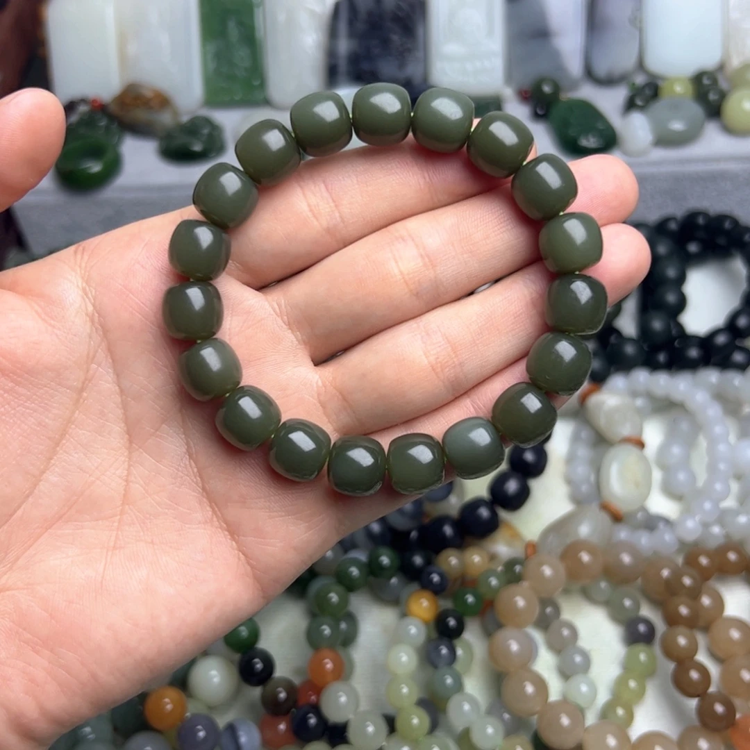 和田玉未镶嵌手串