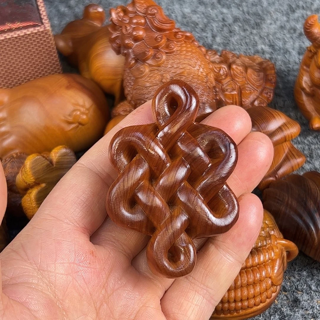 柏木太行崖柏黑油手把件，奶香味