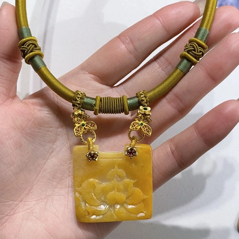 【闪购商品】颈饰未镶嵌翡翠