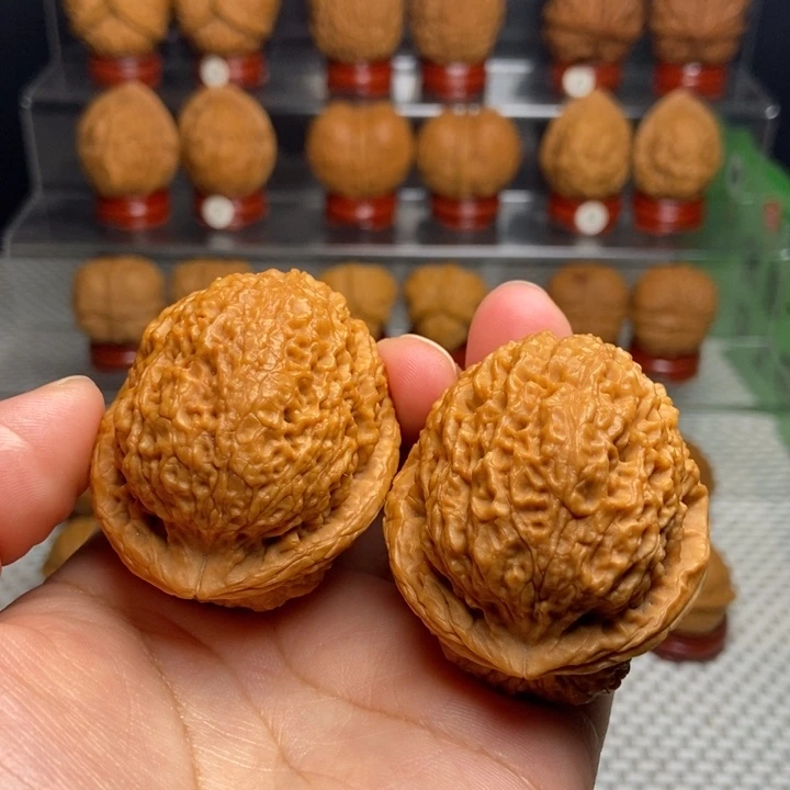 把件文玩核桃麒麟铁狮子11