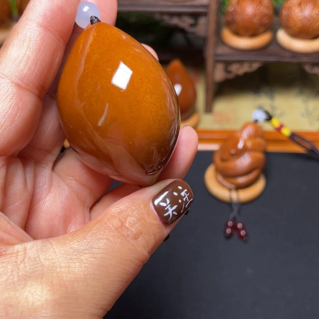 橄榄核吊坠蝴蝶35穿配