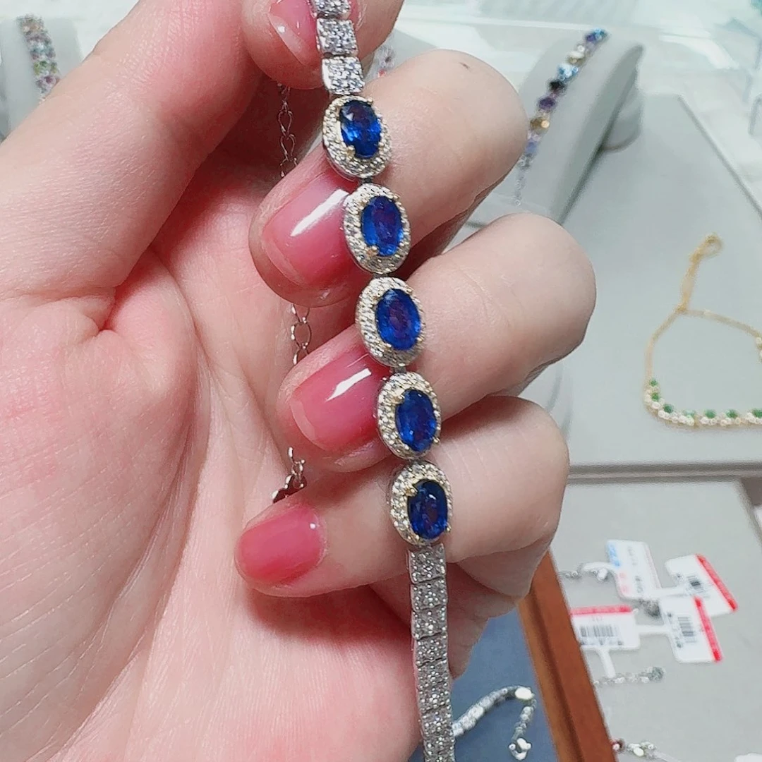 925银合成碳硅石