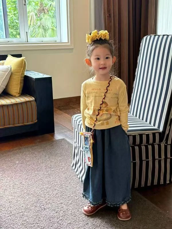 女童秋款套装儿童宝宝长袖T恤两件套时髦洋气上衣花边牛仔裤两件