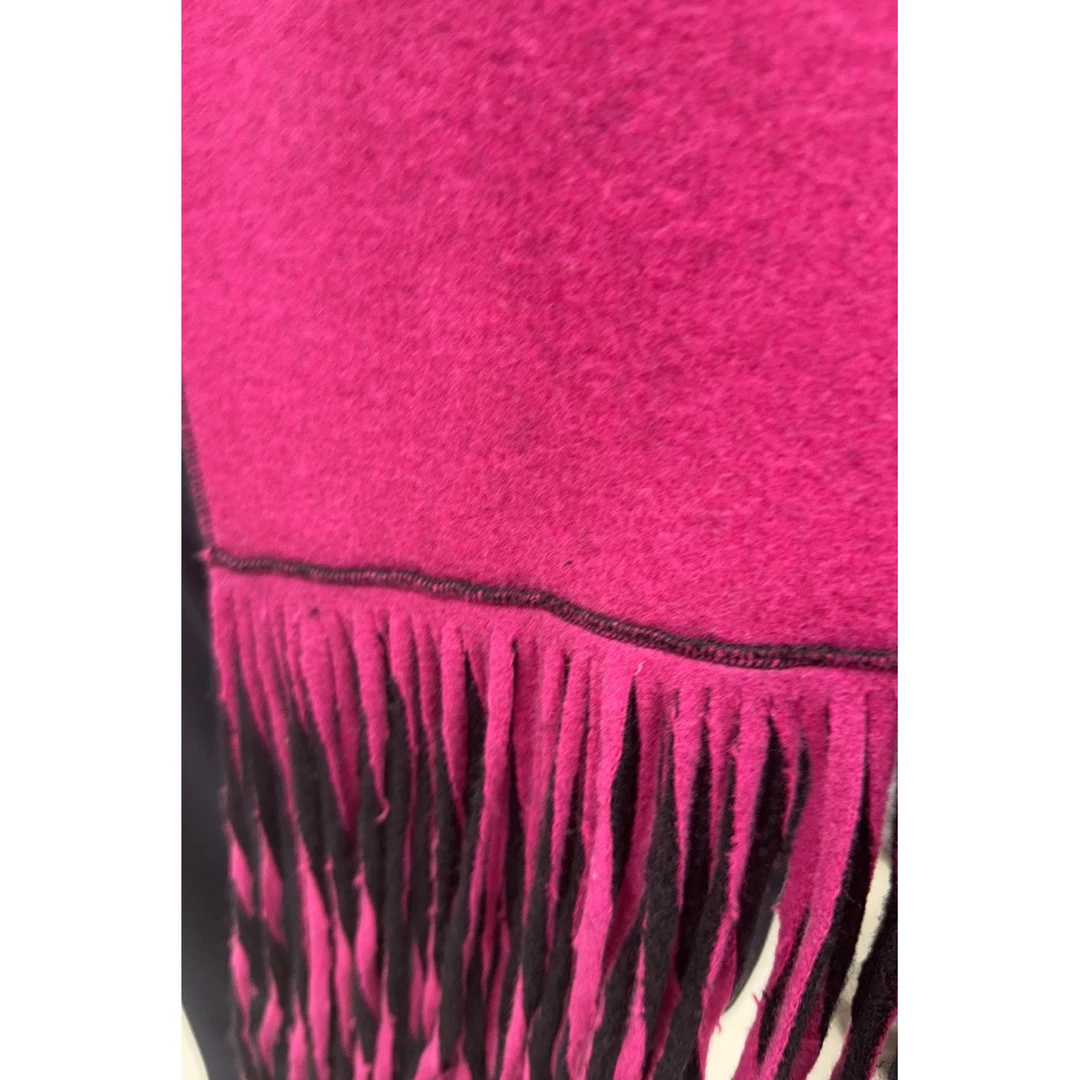 玫红色双面双色围巾一条