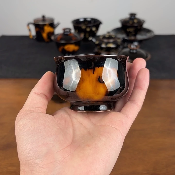 瓷玳瑁釉高炉式杯