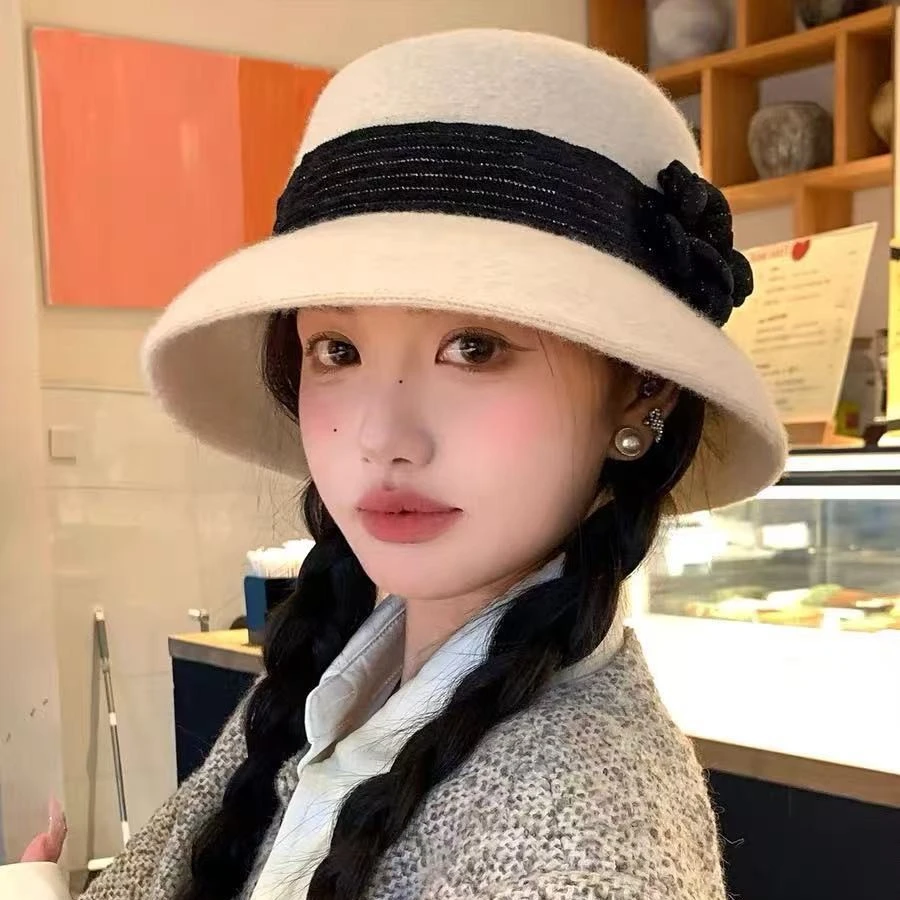 赫本风花朵毛绒礼帽女秋冬高级感显脸小渔夫帽大头围气质千金帽子
