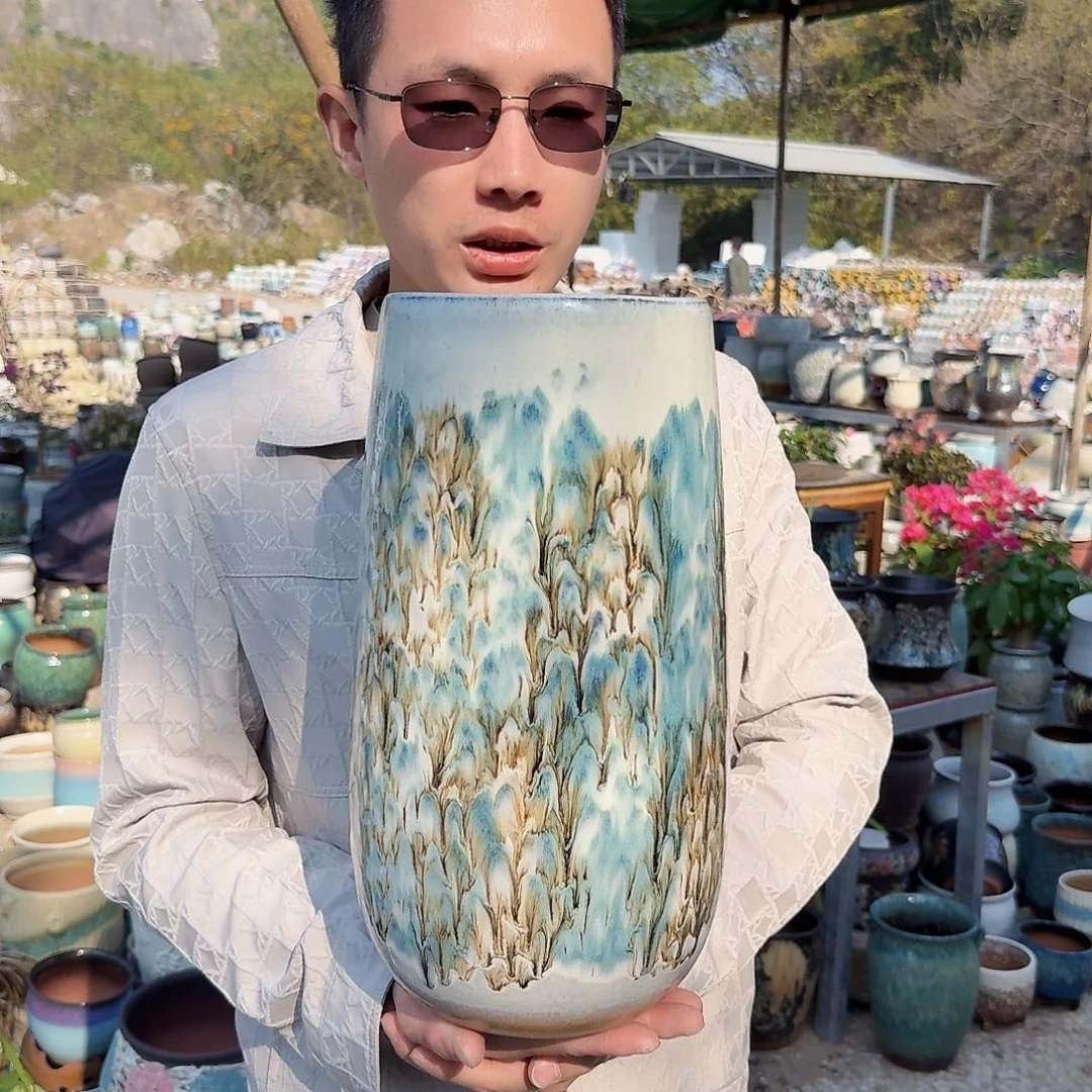 紫砂花盆口17高36（一个水墨画白色