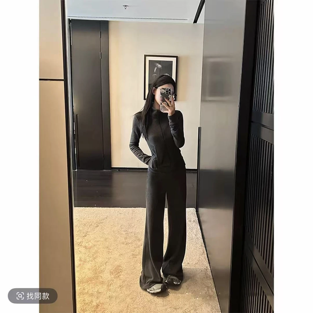 8922# “两件套“不挑人穿修身显瘦气质立领针织上衣+高腰阔腿裤