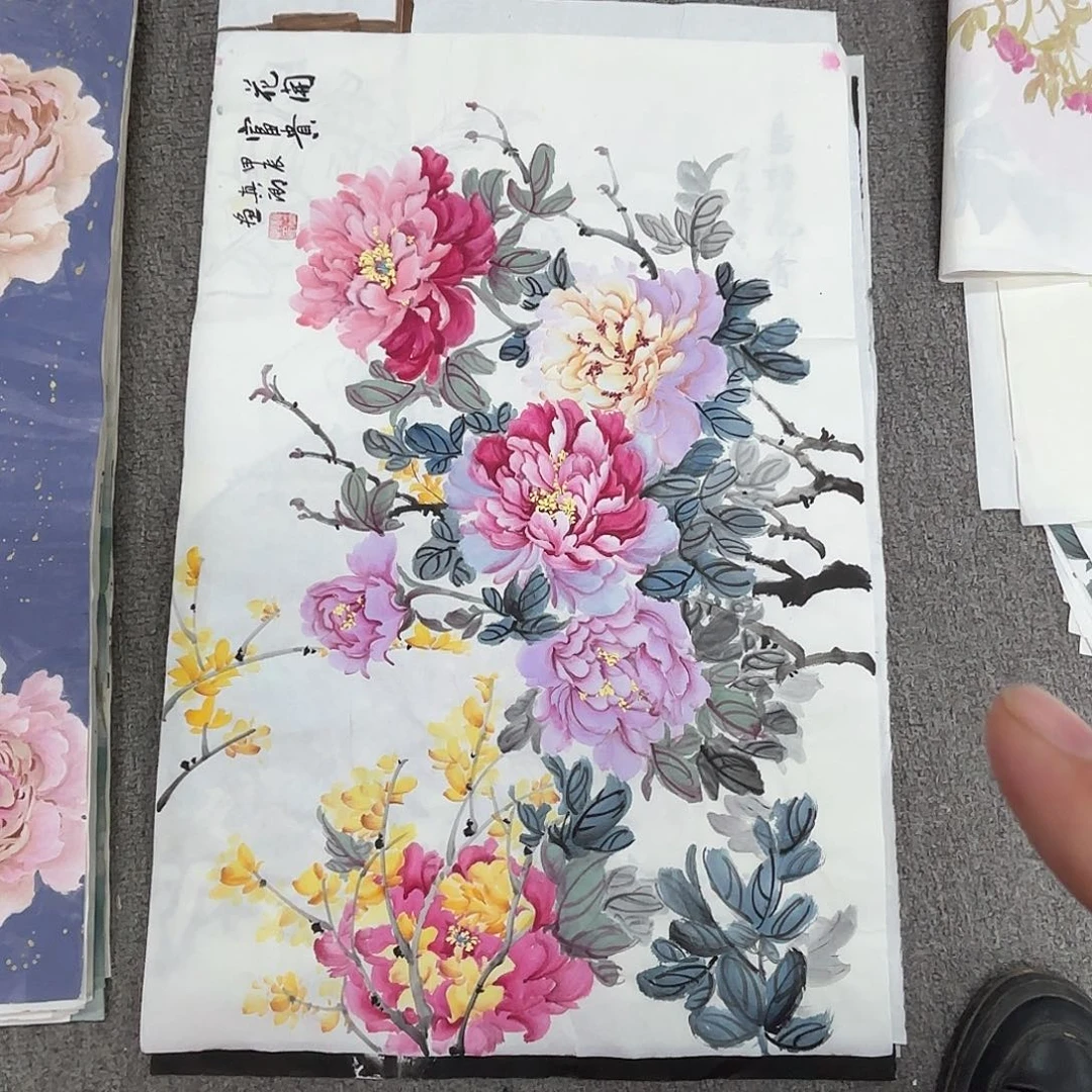 国画国画作品多次入选国内外展出