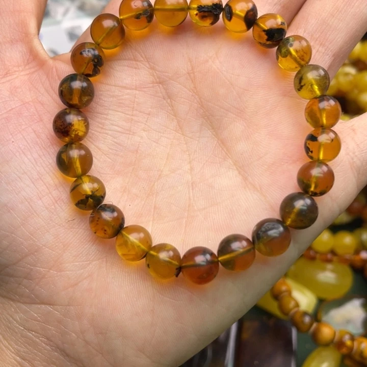 琥珀未镶嵌珠宝奇石