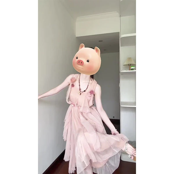 度假风设计感法式减龄垂感长裙不住转圈圈仙气花瓣飞片连衣裙