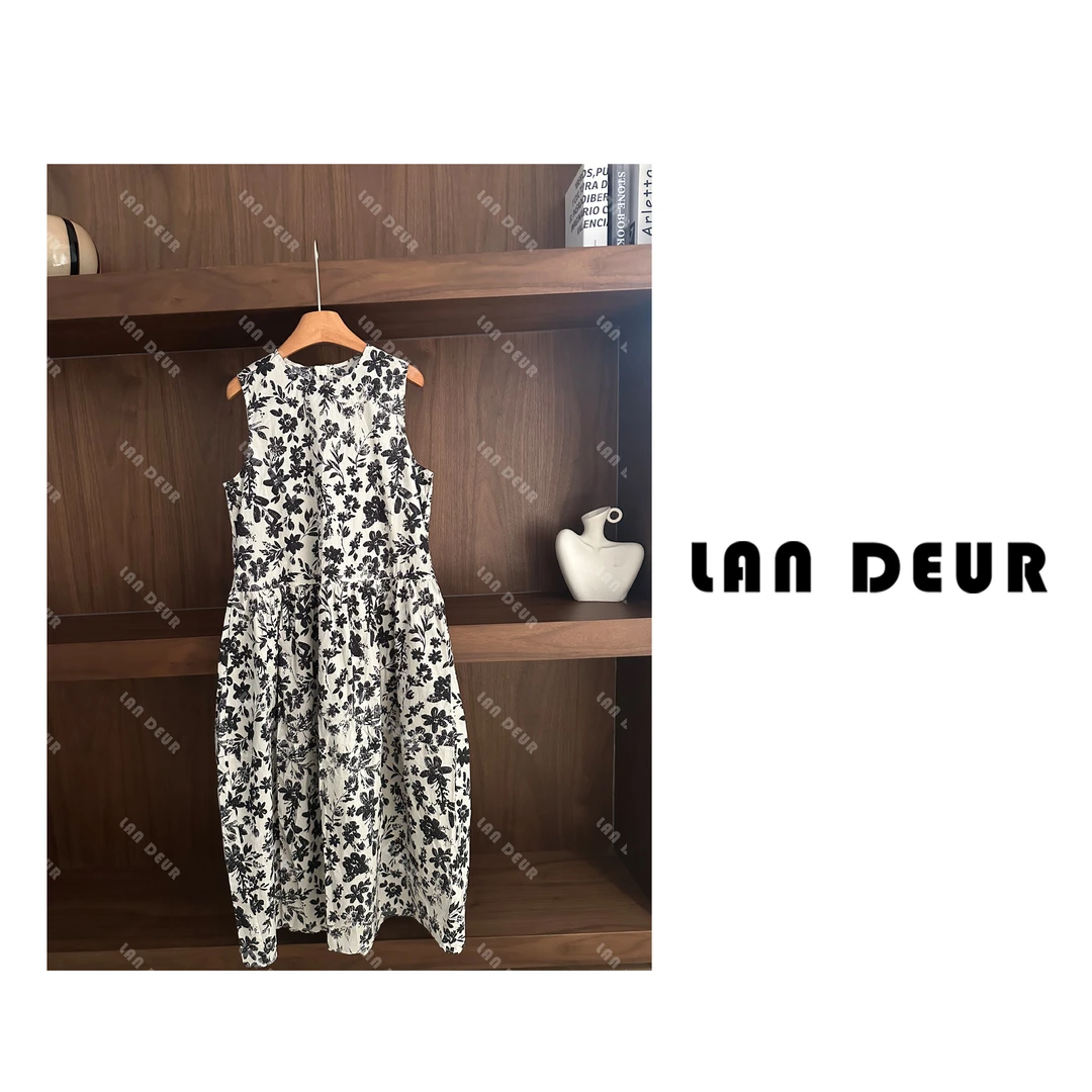 JIUJIU【林海翠竹】碎花气质时尚休闲百搭夏季印花无袖显瘦连衣裙