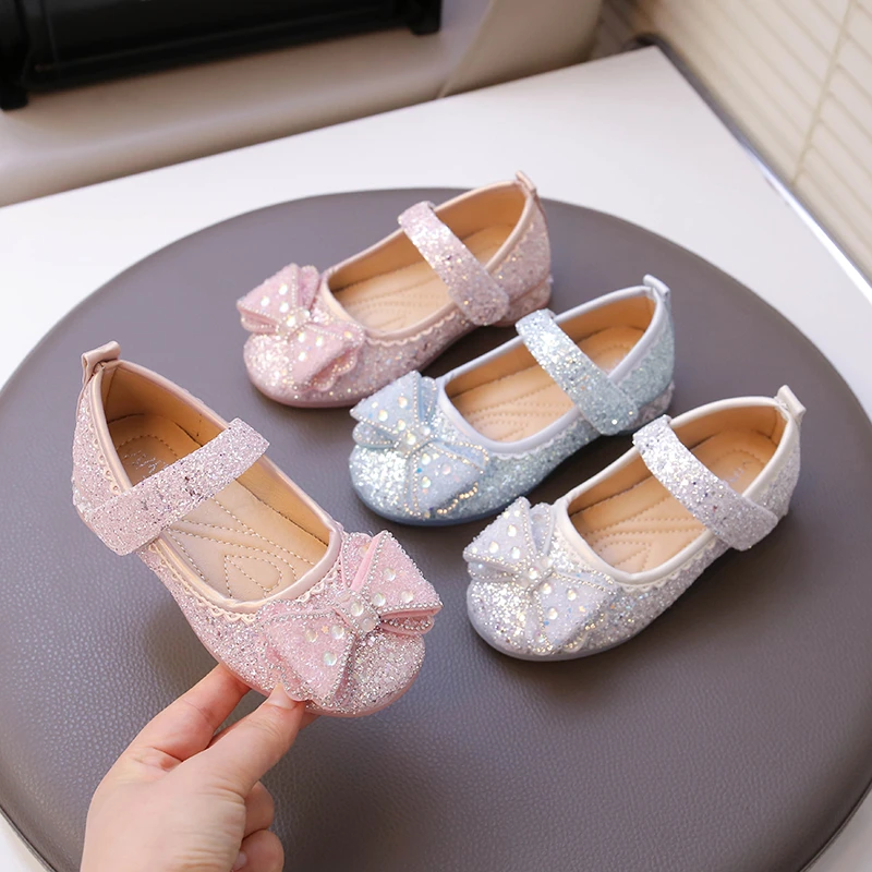 新款儿童鞋公主皮鞋女宝单鞋秋季小高跟时尚女孩软底洋气闪亮防滑