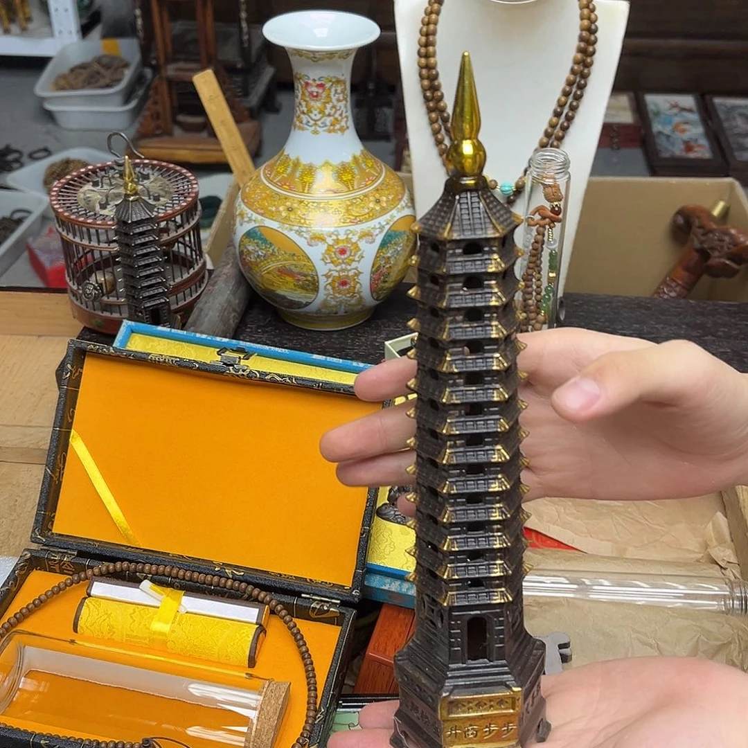 大叶紫檀（黑酸枝木类）