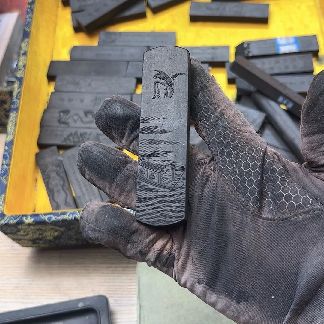 哈哈哈哈哈刚刚1条