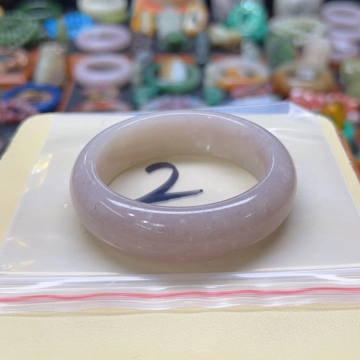 石英质玉手镯未镶嵌波****馆2