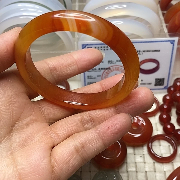 玛瑙/玉髓未镶嵌手镯