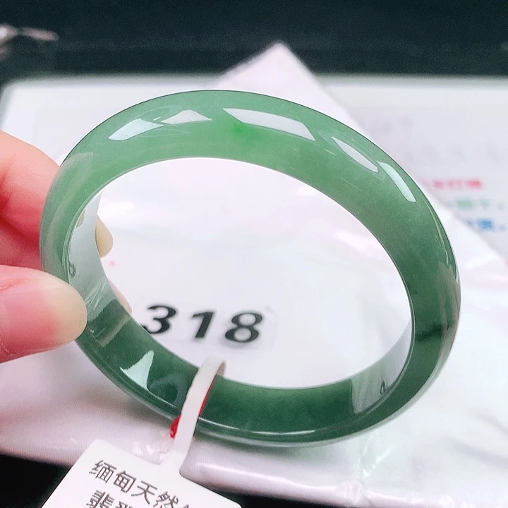 翡翠未镶嵌手镯318