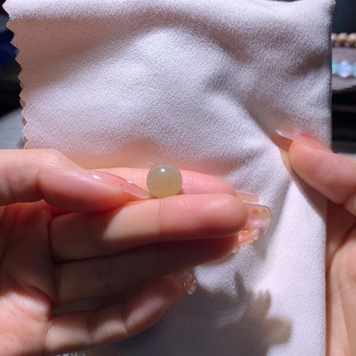 翡翠散珠满黄单珠卡11.4