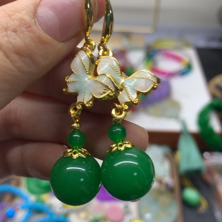 颈饰未镶嵌翡翠吊坠