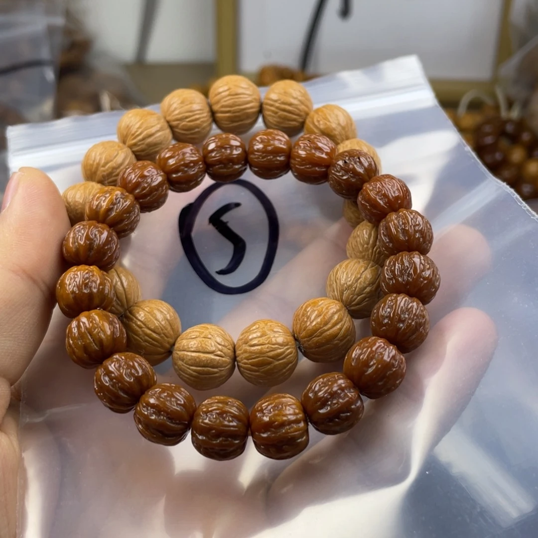 猴头核桃吊坠没事儿