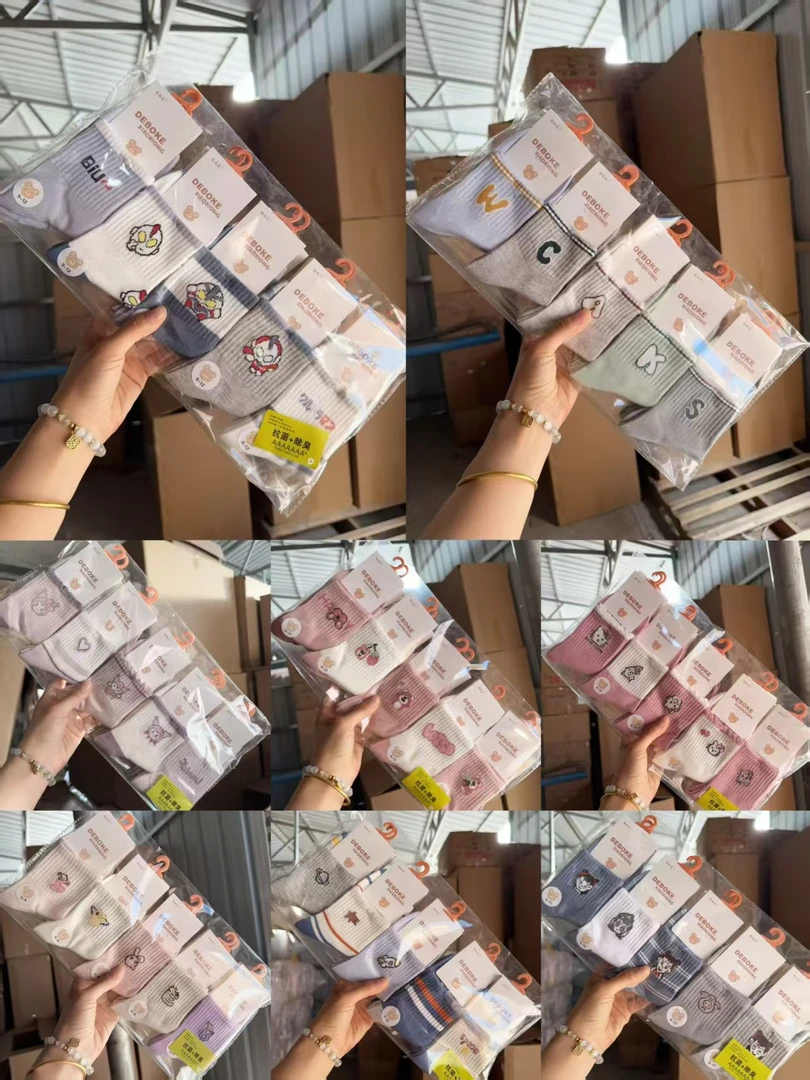秋冬男女儿童棉袜卡通时尚学生学院运动棉袜