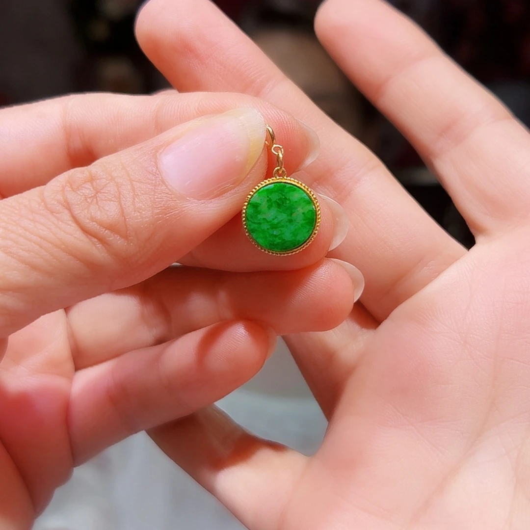 翡翠18K金镶嵌吊坠(不含链)小****澡