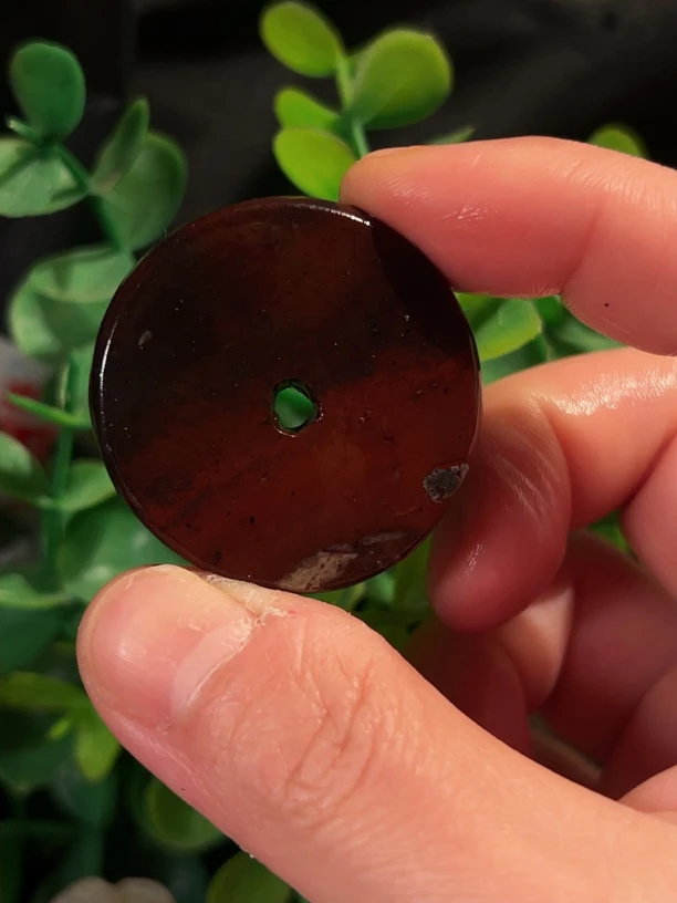 昌化老坑猪砂平安扣，闪闪发光，漂亮，佩戴简单大气