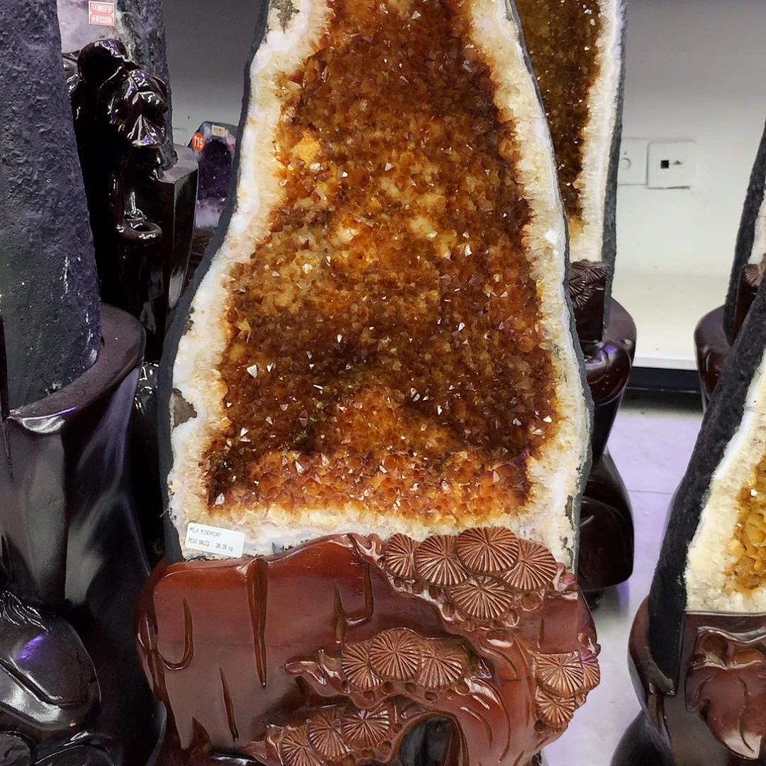 荣***大型摆件（非配饰）未镶嵌水晶朱