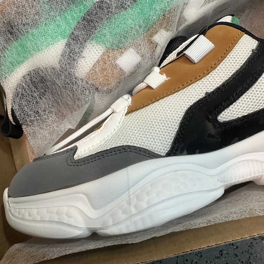 【30-39码】儿童运动鞋旋转纽扣时尚百搭老爹鞋透气软底运动鞋838